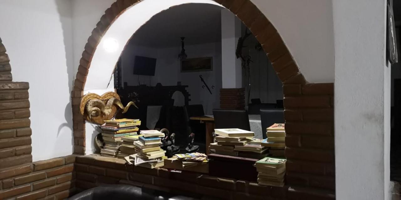 Pensiunea Bety Tutulesti Luaran gambar
